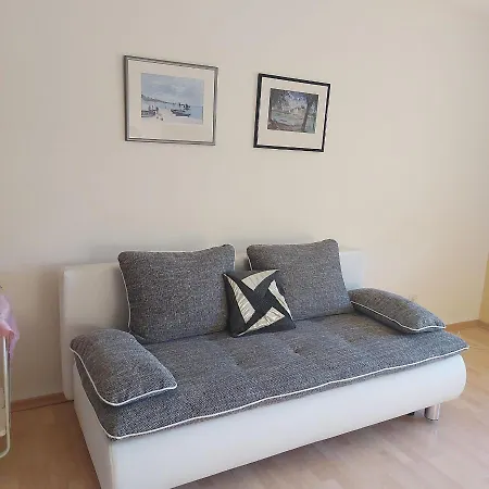 Ferienwohnung Vroni